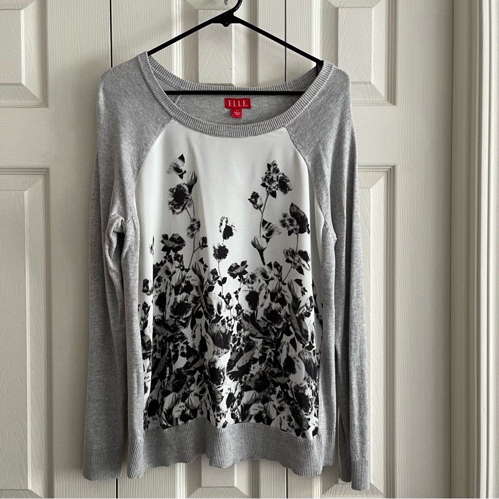 ELLE Gray and White Floral Sweater